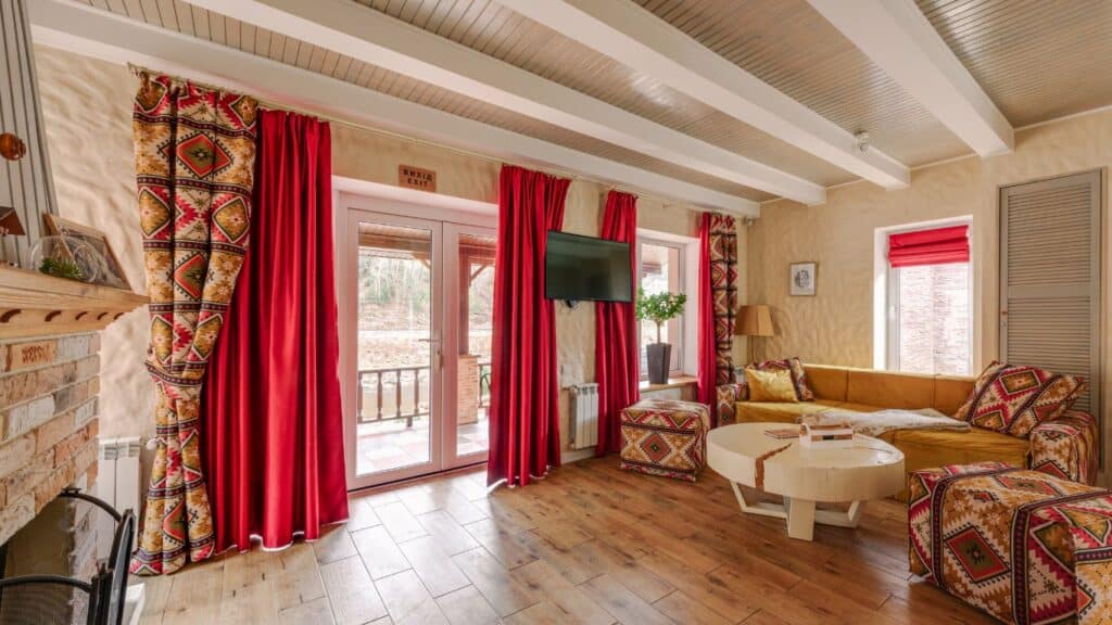 Fall-Inspired Window Treatments And Curtains